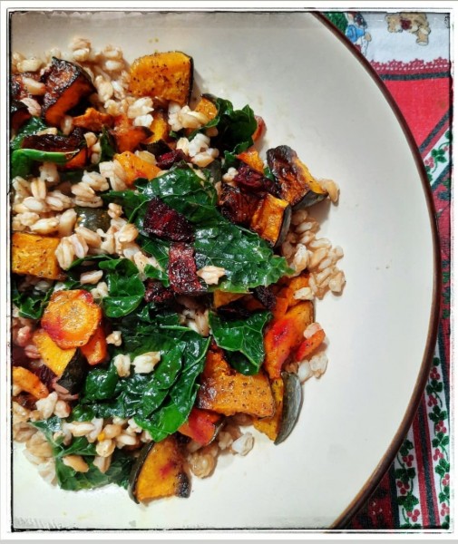 Insalata calda di farro